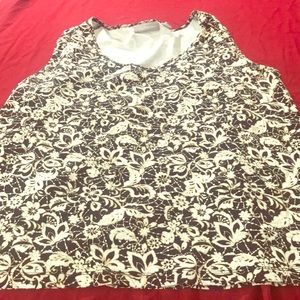 Woman sleeveless blouse